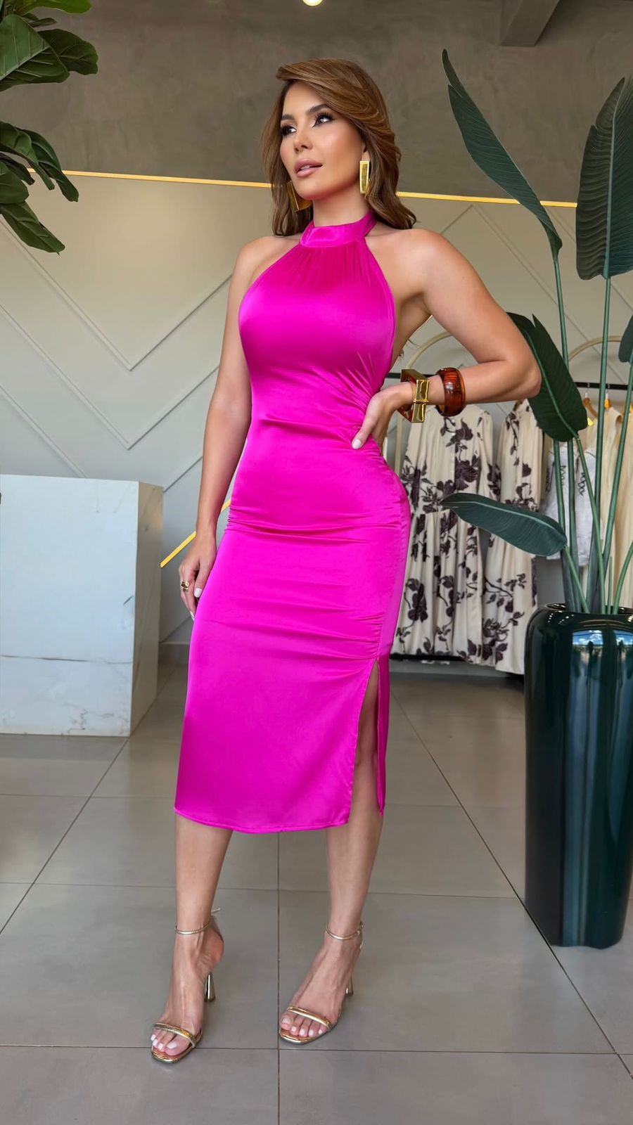 Modelo Mônica